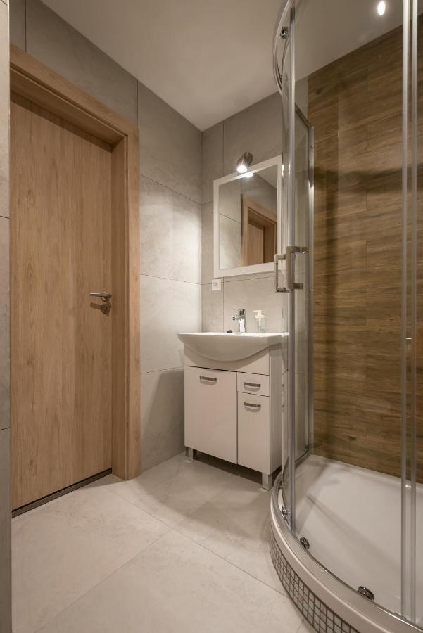 Symple Apartments Košice Esterno foto