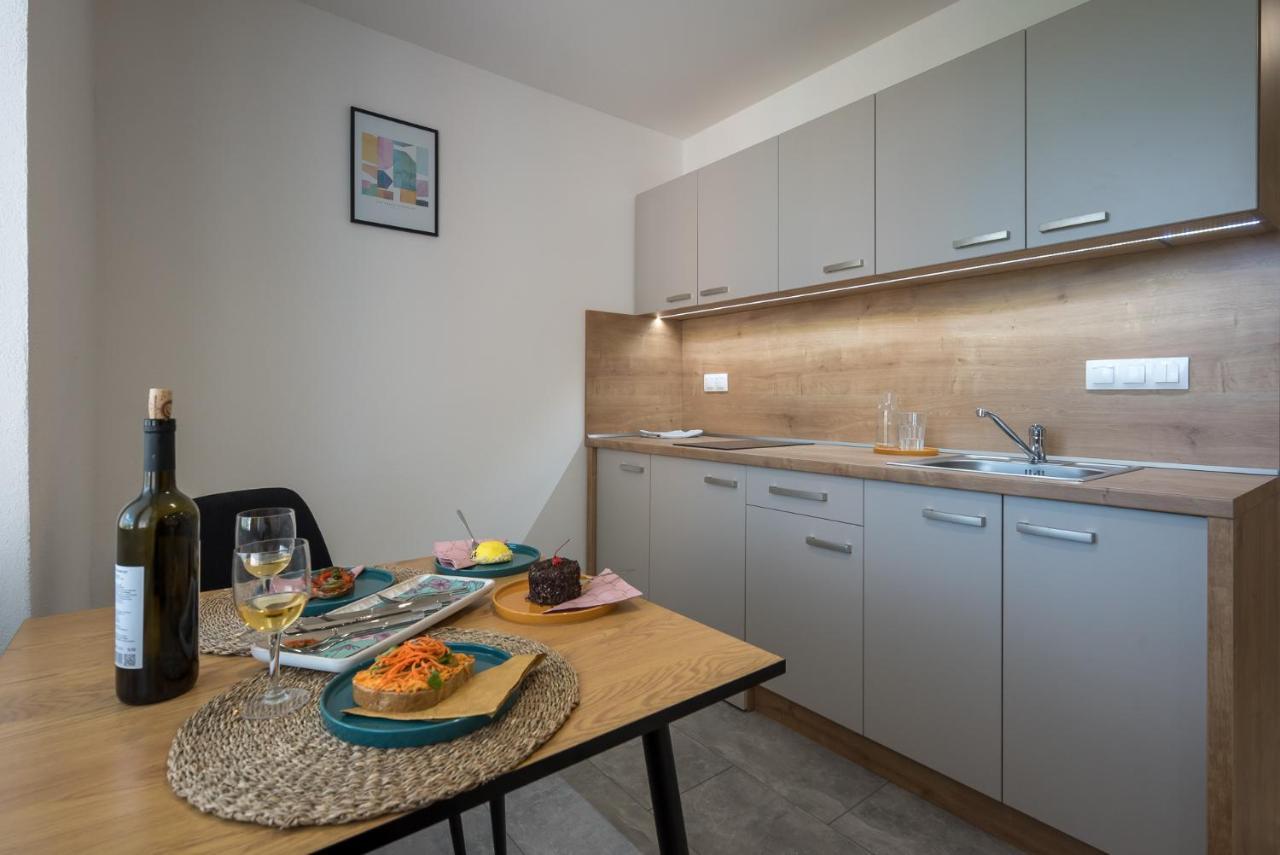 Symple Apartments Košice Esterno foto