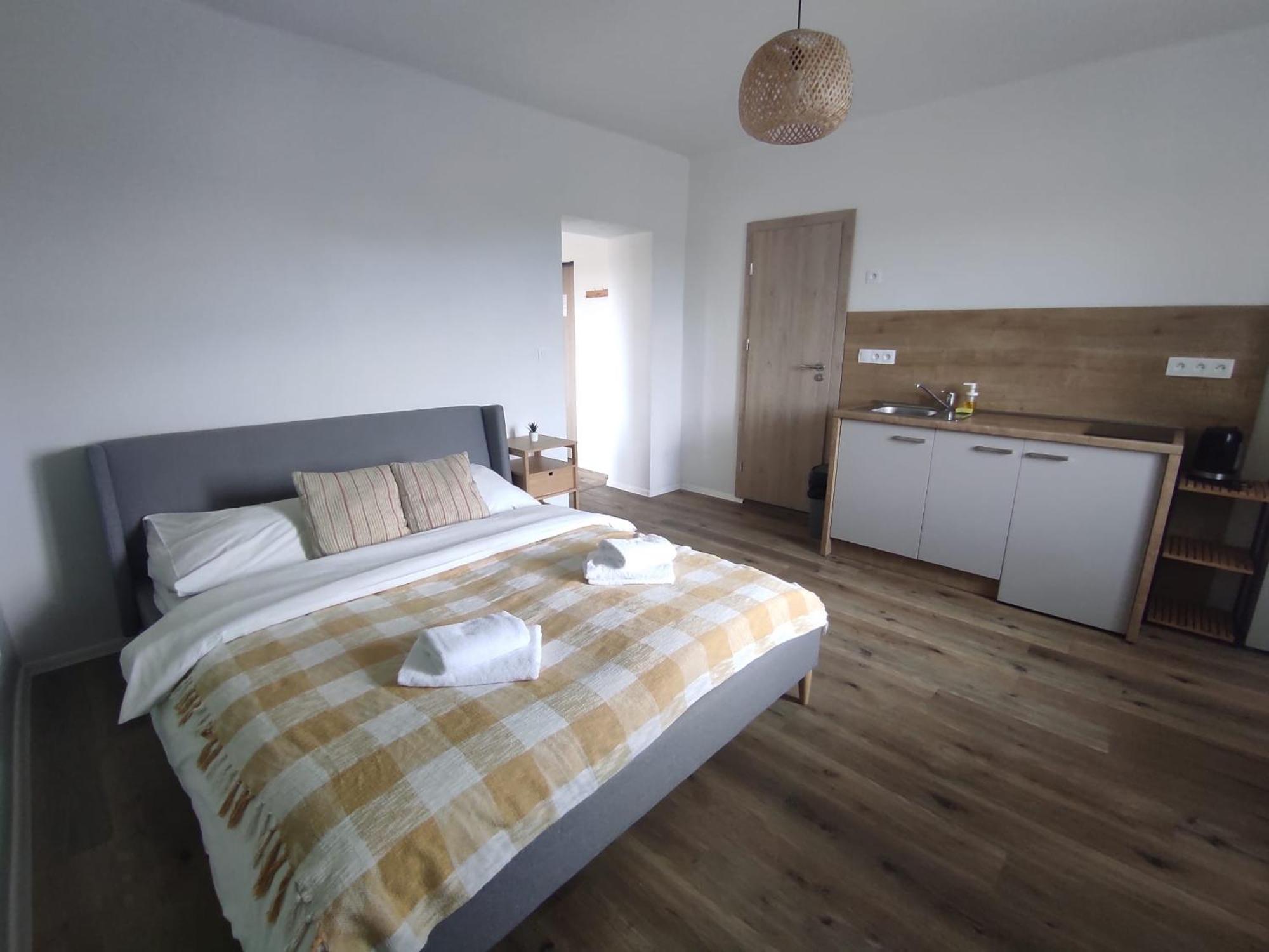 Symple Apartments Košice Esterno foto