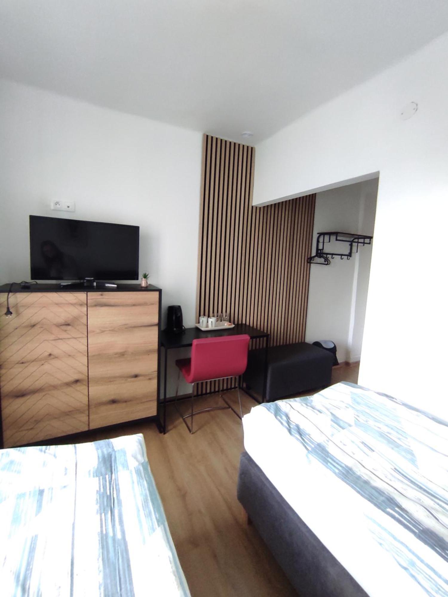 Symple Apartments Košice Esterno foto